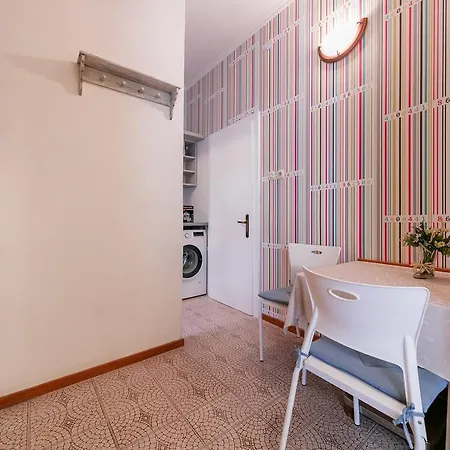 Kastelani Apartment