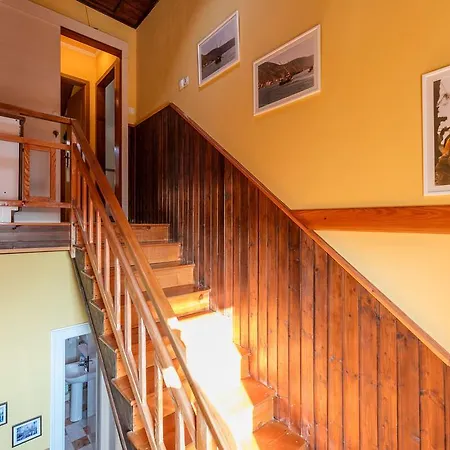 Kastelani Apartment Komiza