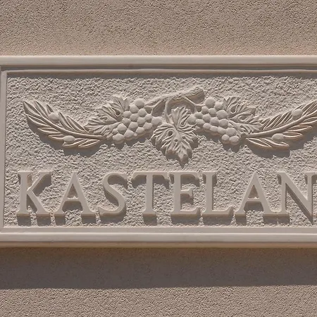Kastelani Apartment Komiza