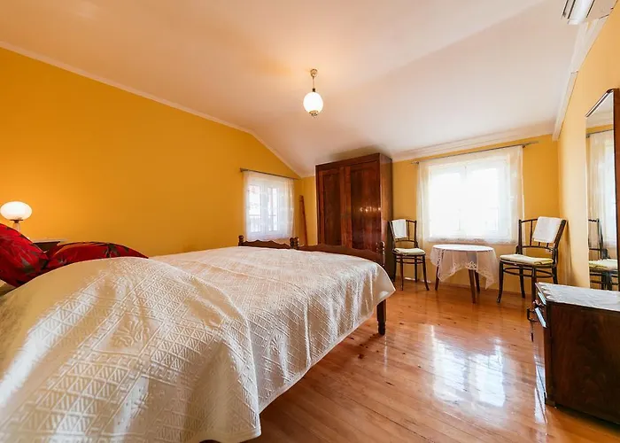 Kastelani Apartamento Komiža